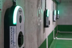 La SNCF vise 5 000 points de charge en France