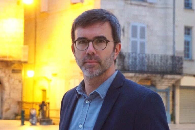 CVthèque Mécaniciens "chasse" les spécialistes de la réparation pour lutter contre la pénurie de main-d