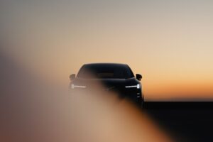 Gros coup de frein pour Volvo en 2025, alerte sur les électriques