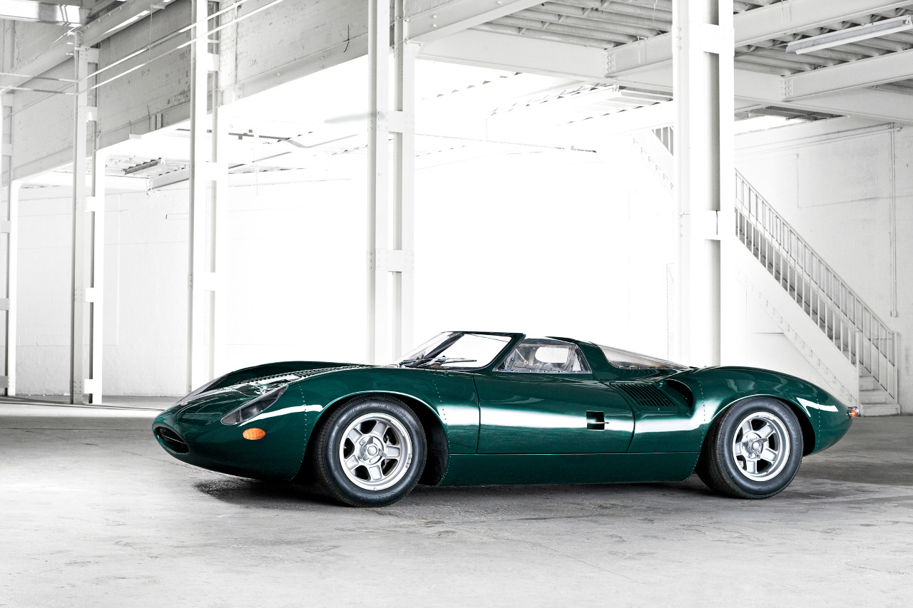 Le Parking voitures anciennes Rétromobile