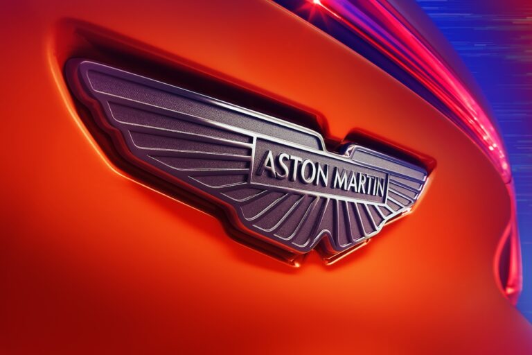 Aston Martin n