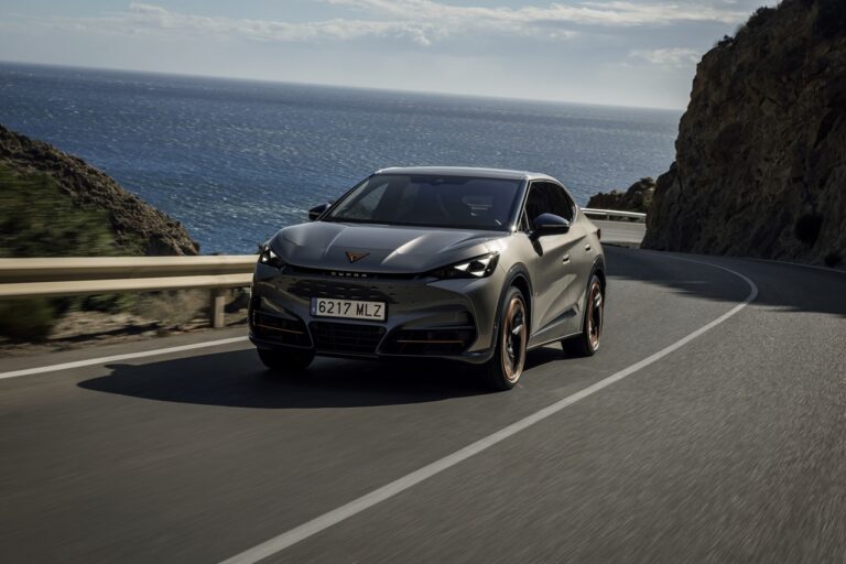 Véhicules électriques chinois : Volkswagen ouvre la voie au "prix minimum" européen