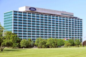 Ford paye son ajustement sur l'électrique en 2025