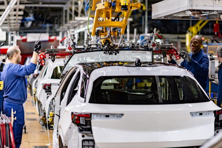 Stellantis et Renault revalorisent d