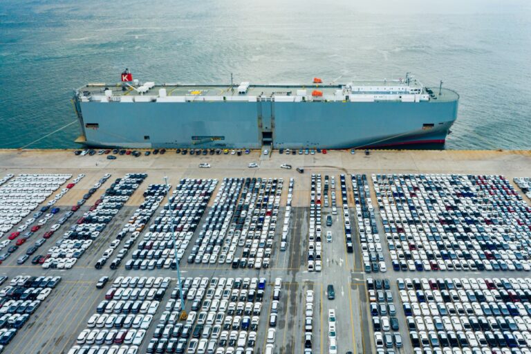 Le déficit commercial de l