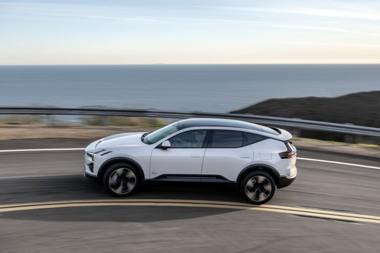 Volvo monte au capital de Polestar