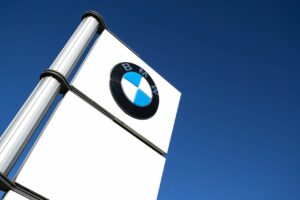 Rentabilité réseaux 2025 : le premium résiste