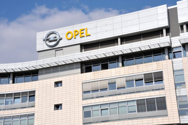 Stellantis taille dans la R&D d’Opel : 650 postes supprimés en Allemagne