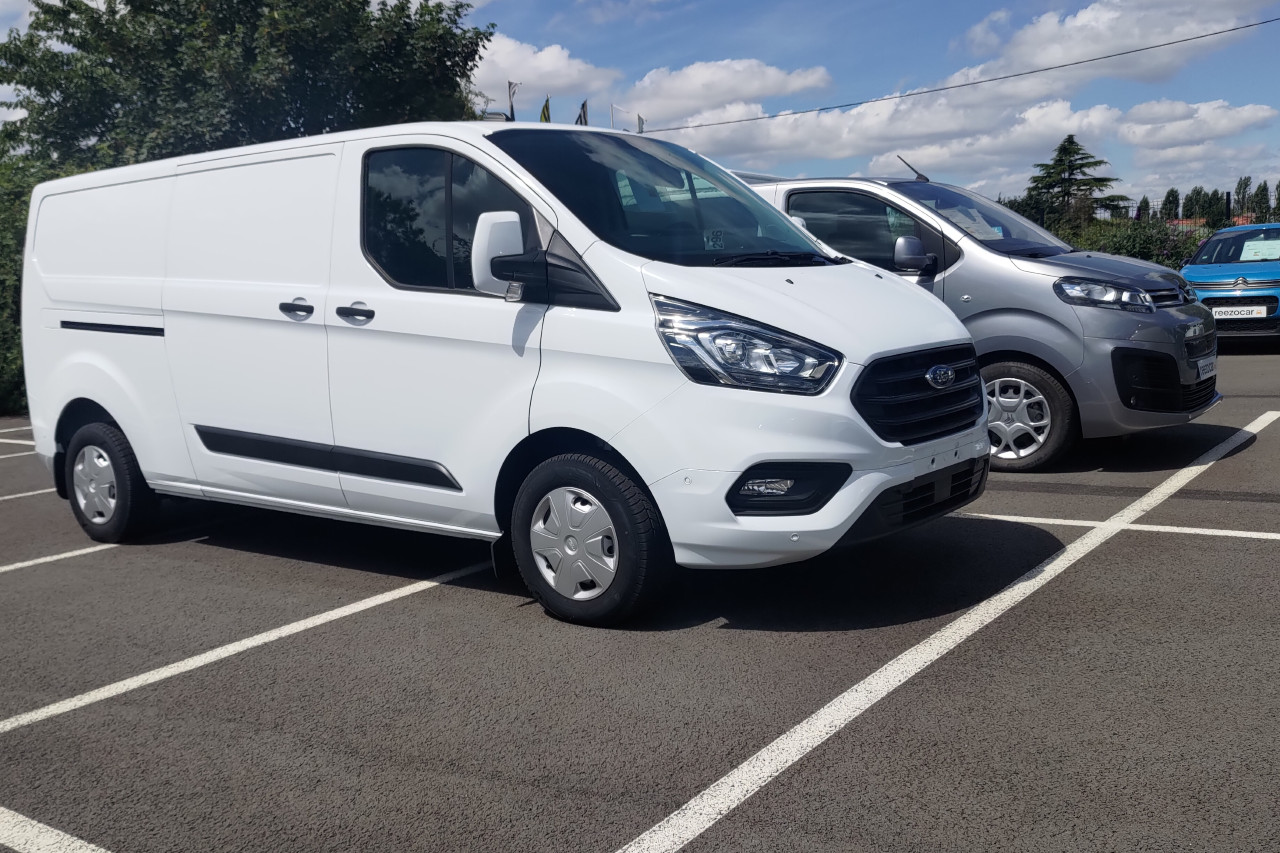 véhicules utilitaires d'occasion mars 2026