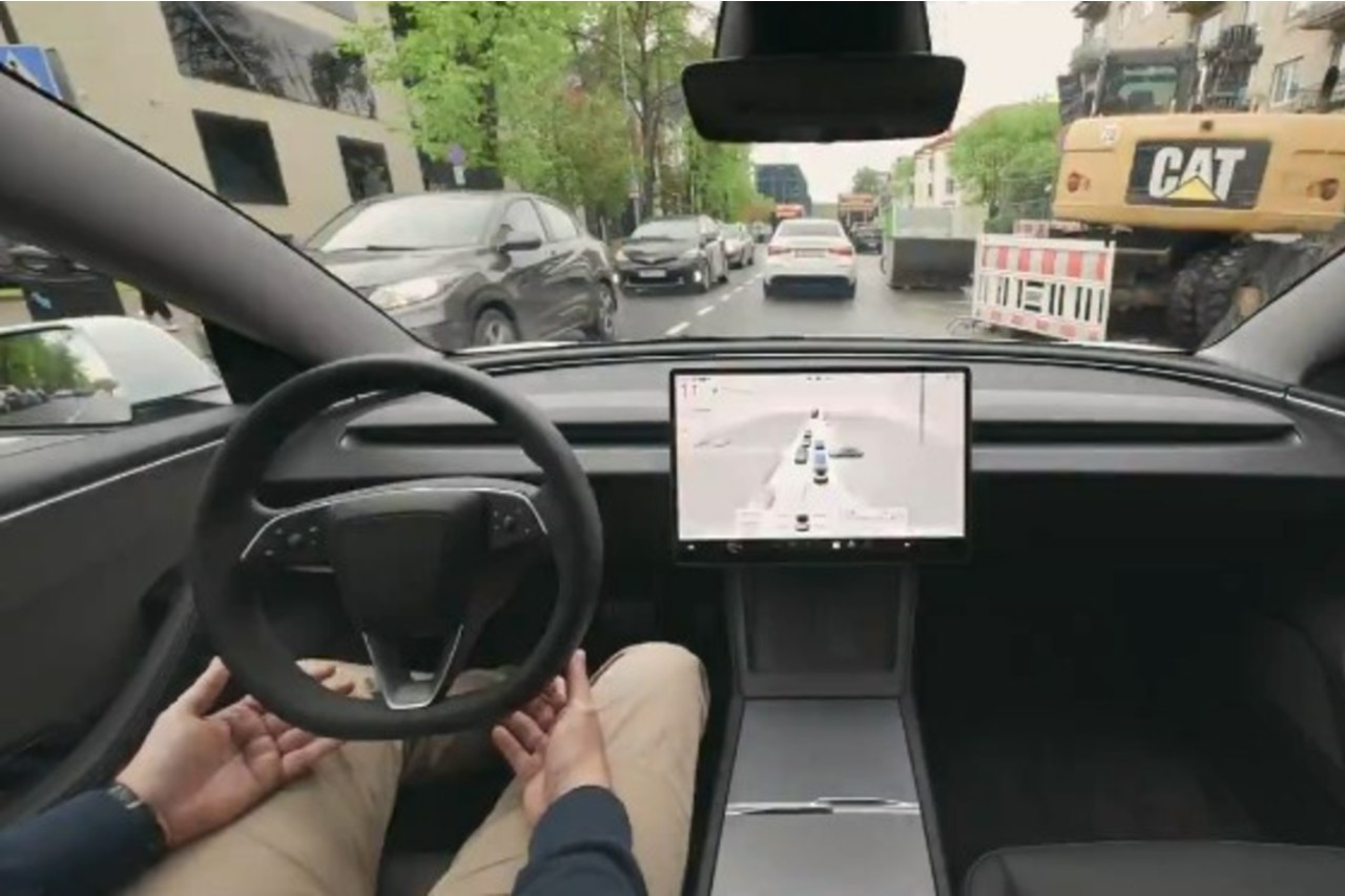 Tesla FSD Supervised