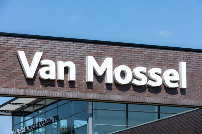 Le néeerlandais Van Mossel devient le premier groupe de distribution en Belgique