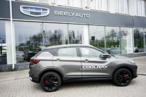 Geely met les bouchées doubles pour constituer son réseau français