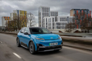 Royaume-Uni : des experts du climat réclament au gouvernement d'accélérer l’électrification du parc roulant