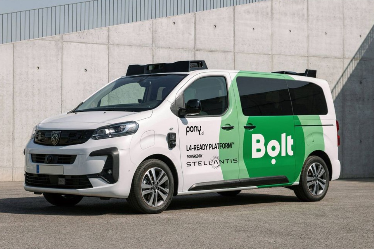 stellantis bolt