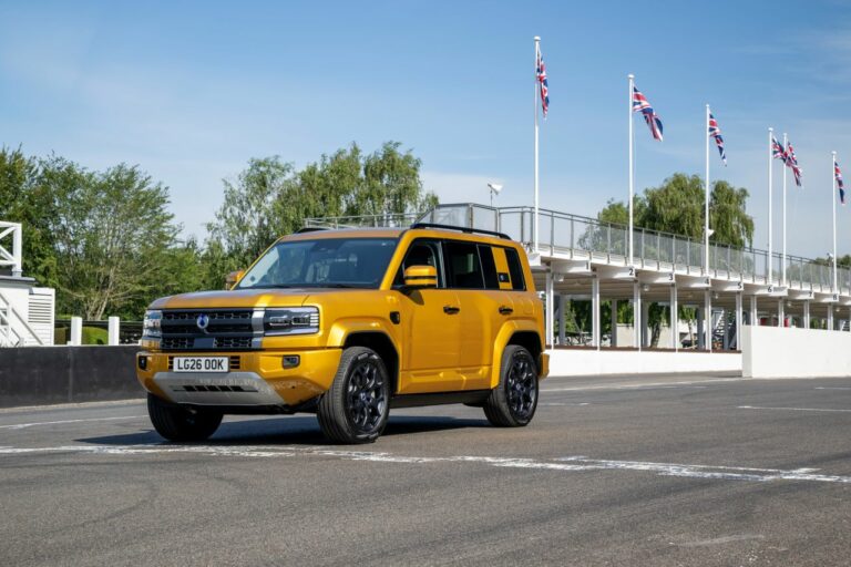 Quand Denza veut concurrencer Ferrari et Range Rover