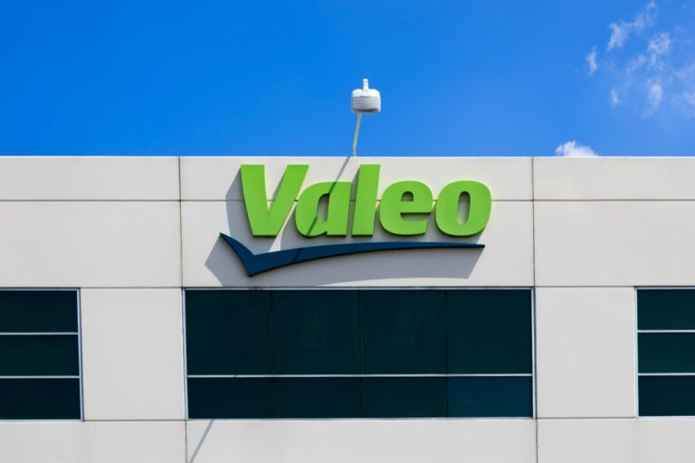 Valeo résiste au ralentissement du marché et confirme ses ambitions pour 2026