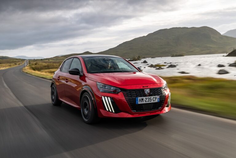 Essai Peugeot e208 GTi : les griffes électriques