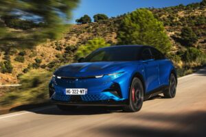 Face au flop de l'Alpine A390, Renault contraint de réagir