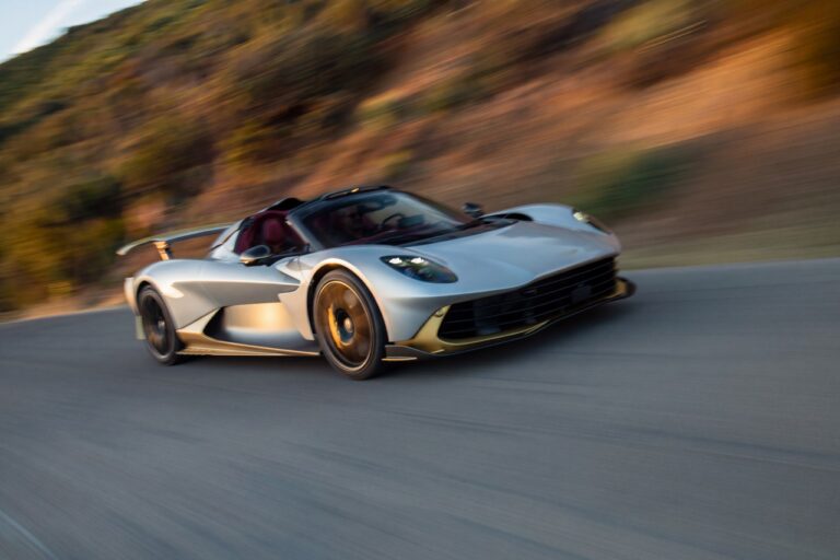 Aston Martin toujours dans le rouge au troisième trimestre 2026