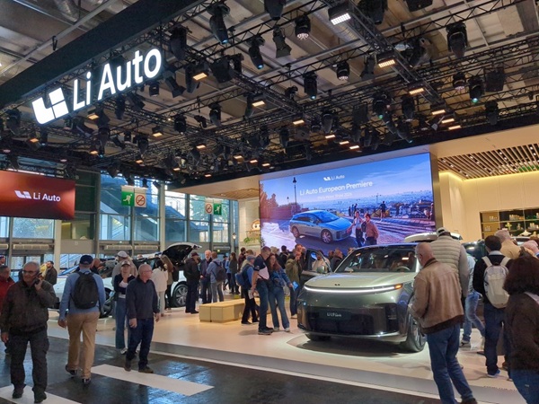 Li Auto Mondial de l'Auto