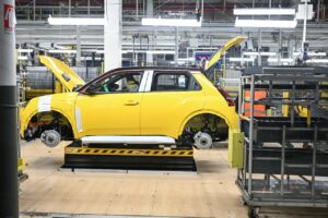 La transition électrique n’est pas la seule coupable de la crise automobile 