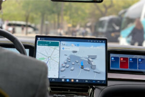 BYD s'active sur la conduite autonome en Europe pour 2027