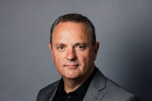 Laurent Dutot quitte BYD pour rejoindre CEO Car Caring