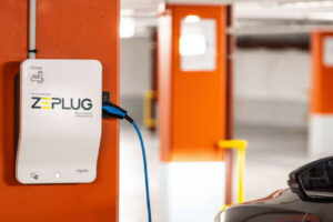 ChargeGuru et Zeplug se réunissent sous l'appellation Tohmo