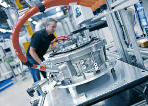 Bosch fait face aux défis de l’électromobilité