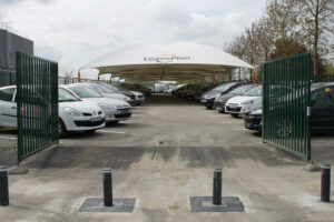 Premier showroom VO pour LeasePlan à Maurepas