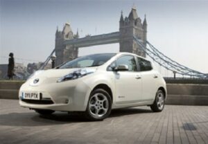 La Nissan Leaf revoit ses tarifs à la baisse