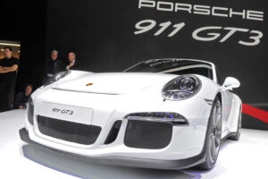 Porsche reste le constructeur le plus rentable du monde !