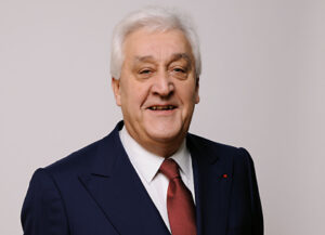Laurent Burelle élu Stratège de l