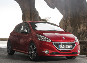 Peugeot 208 GTI : le lion ressort ses griffes !