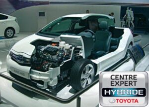 Toyota offre un label "Centre Expert Hybride" à son réseau