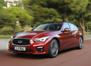 Infiniti Q50 : A prendre au sérieux