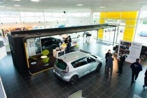 Renault inaugure son 150e Store !