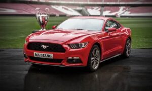 La Ford Mustang débutera en finale