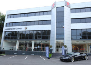 Lamborghini s’installe à Cannes