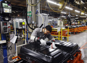 Nissan maintient sa production de batteries aux US