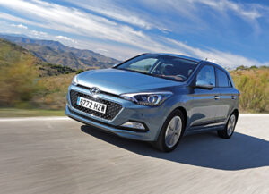 Hyundai i20 : Echec interdit