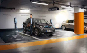 BMWi déploie ParkNow Long Term