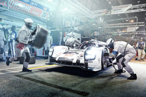 24 Heures du Mans : Michelin 3 - 1 Dunlop