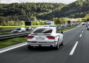 Digital Motorway Test Bed : premier bilan pour Audi