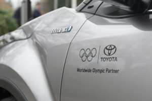 Toyota livre des hybrides au Comité olympique