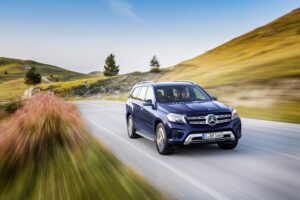 Mercedes-Benz multiplie les records