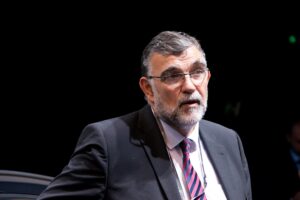 PSA toujours branché