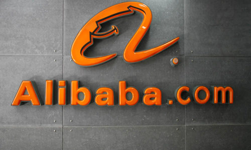 Bolloré oublie Autolib en s’alliant à Alibaba