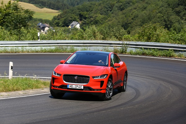 La Jaguar i-Pace est proposée à partir de 78 380 euros.