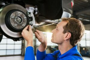 150 techniciens pour le réseau Ford